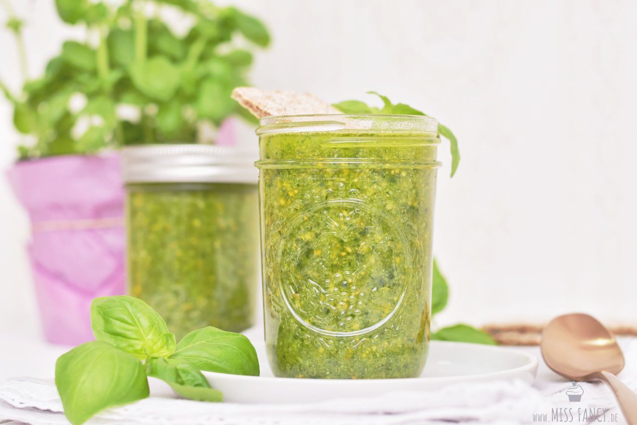 Rezept-Basilikumpesto-missfancy