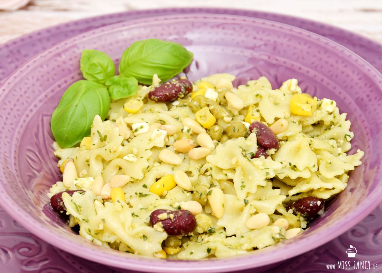 Pesto-Salat mit Nudeln | Miss Fancy - Food &amp; more Blog