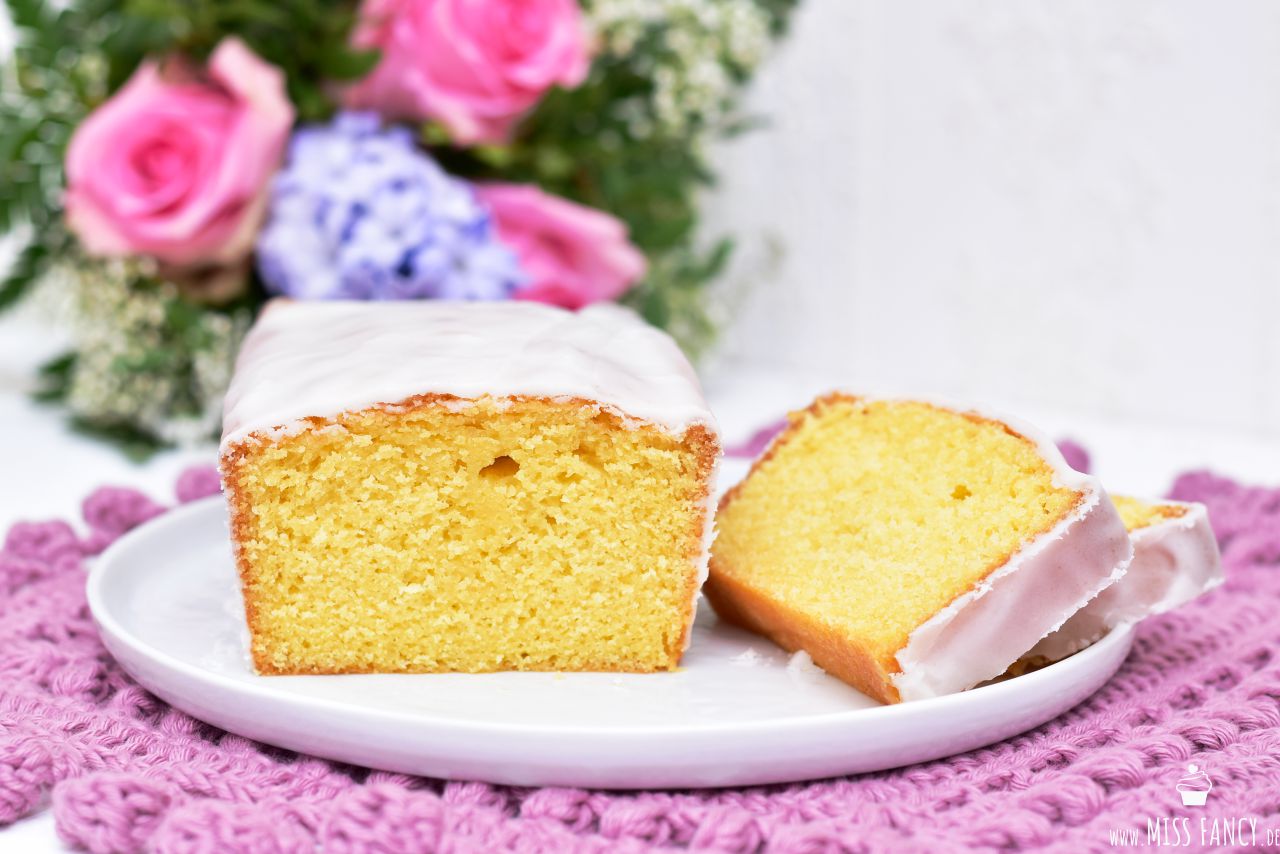 Rezept-Zitronenkuchen-saftig-lecker-min