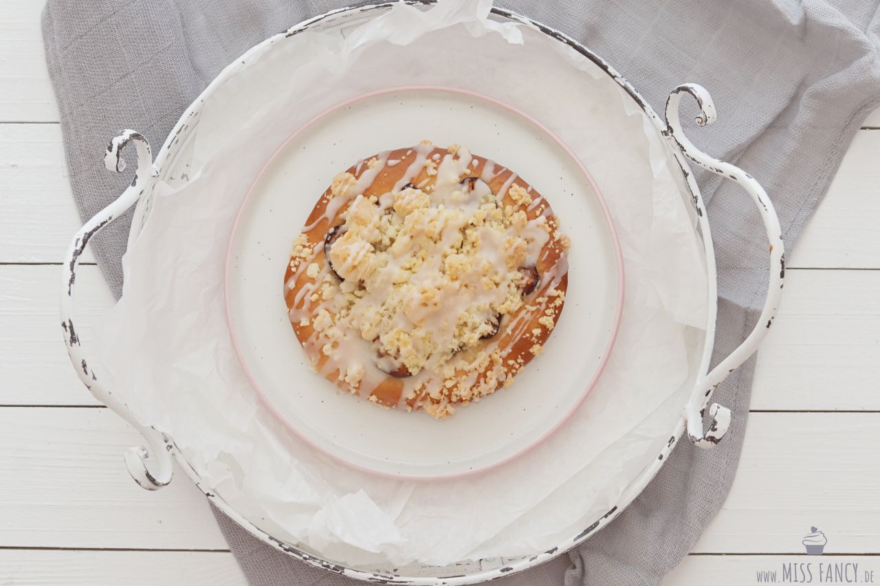 Rezept-Zwetschgentaler-mit-Zimtstreusel